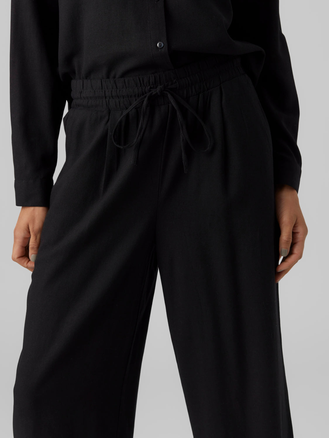 VMJESMILO Pants - Black